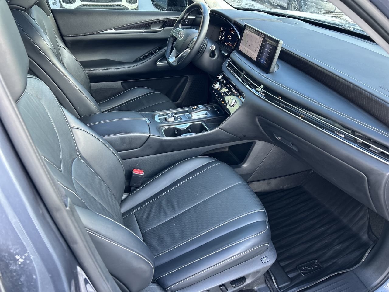 2023 Infiniti QX60 in Mississauga, Ontario