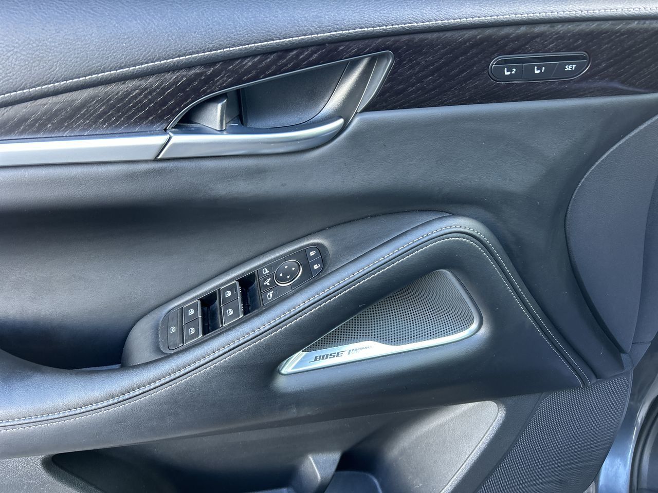 2023 Infiniti QX60 in Mississauga, Ontario