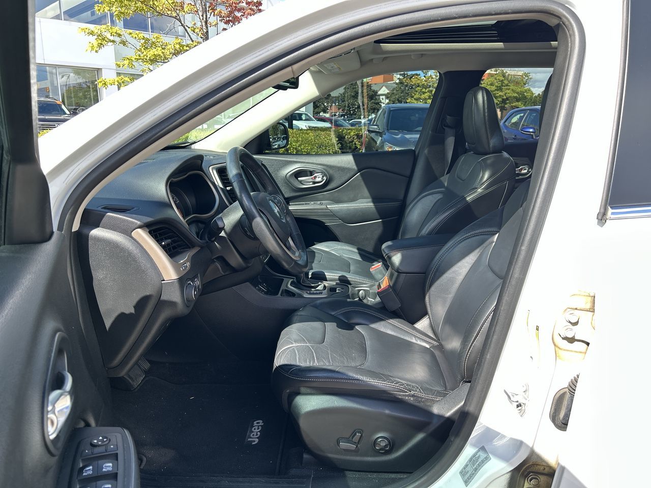 2017 Jeep Cherokee in Mississauga, Ontario
