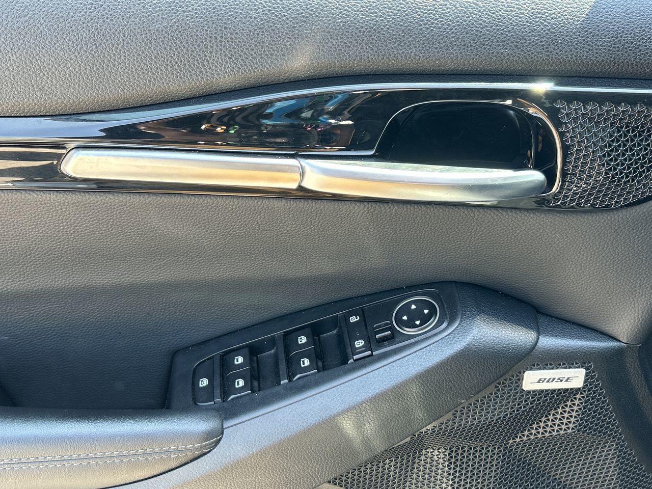 Kia Seltos  2023 à Mississauga, Ontario