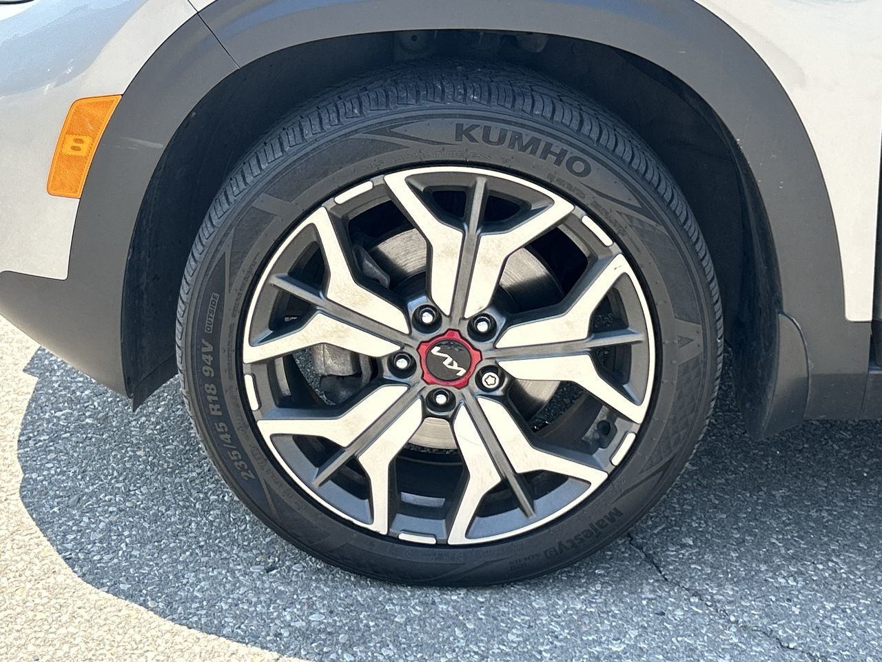 Kia Seltos  2023 à Mississauga, Ontario