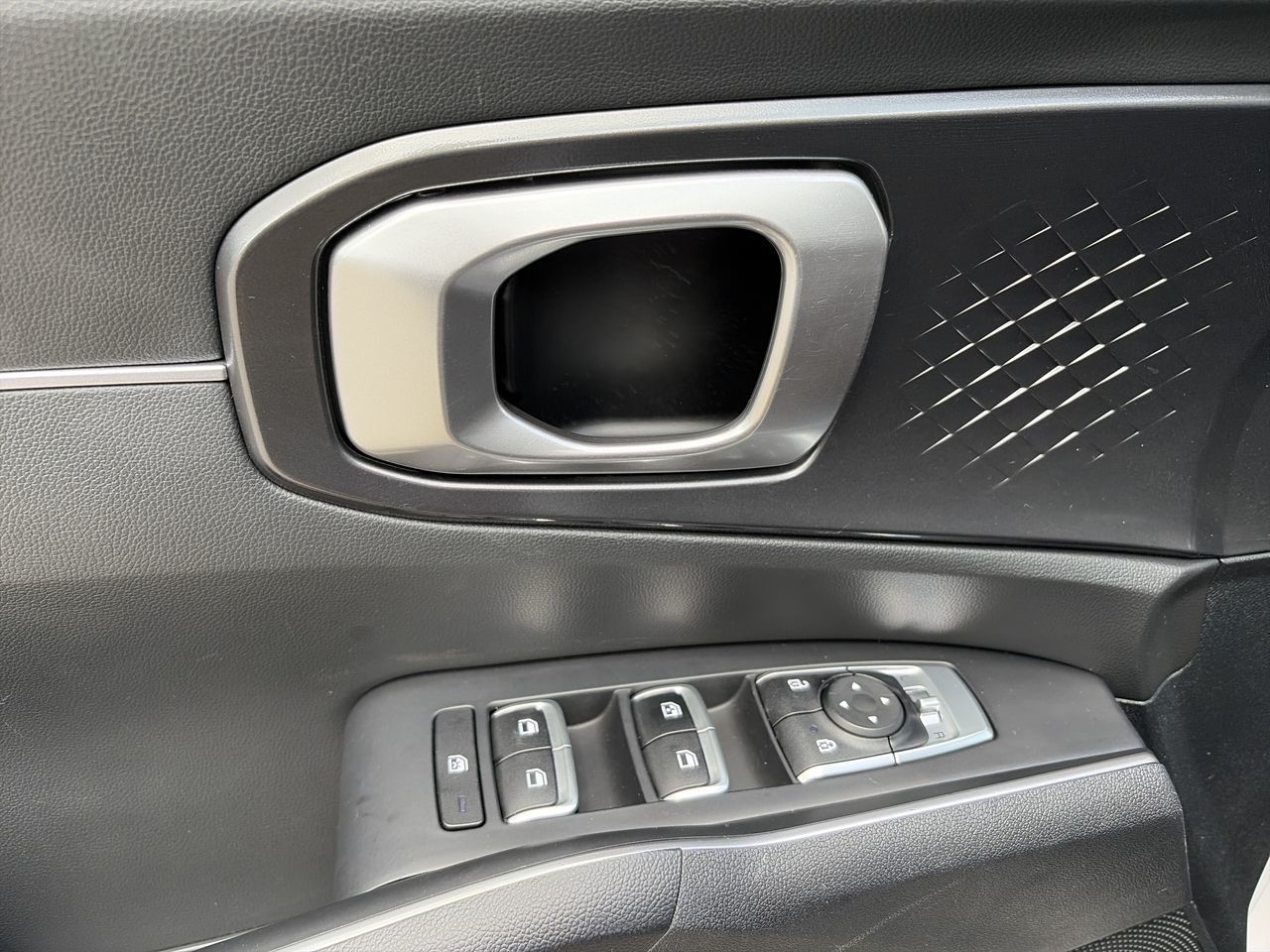 2023 Kia Sorento in Mississauga, Ontario