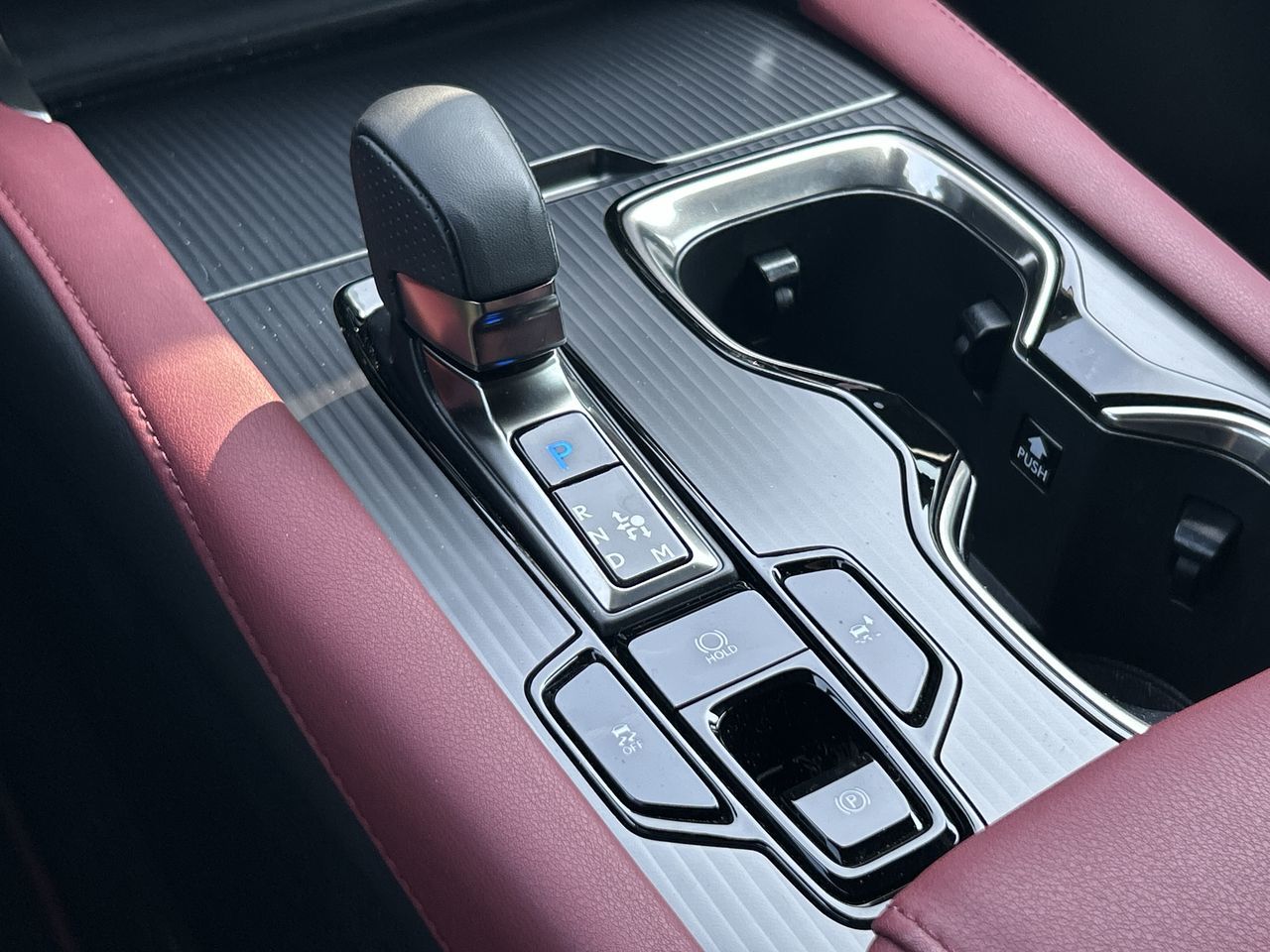 2023 Lexus RXH in Mississauga, Ontario