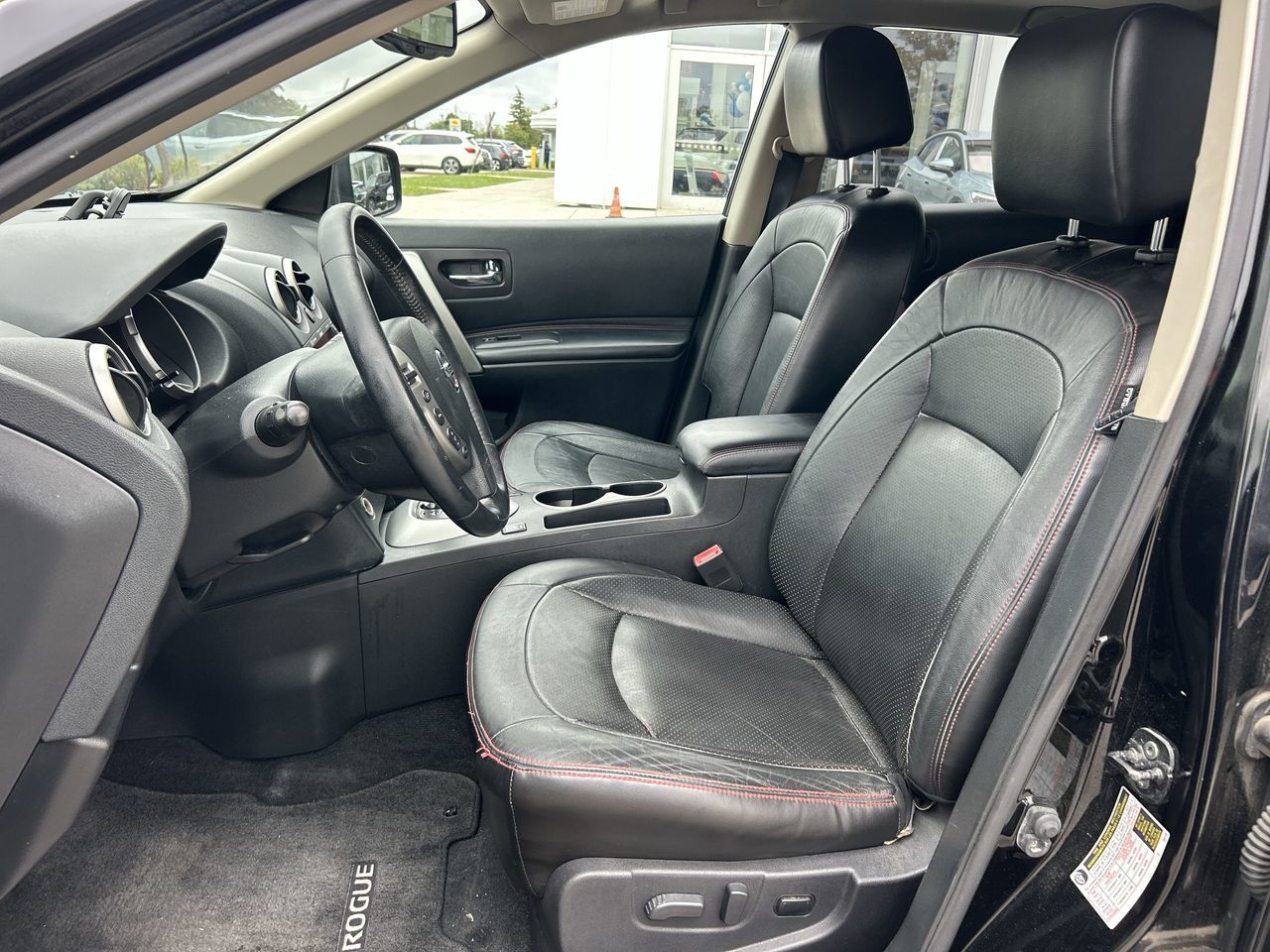 Nissan Rogue  2010 à Mississauga, Ontario