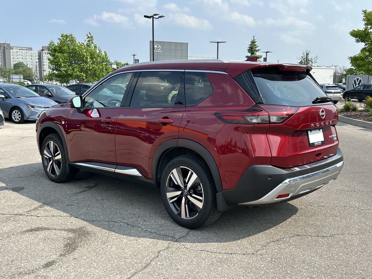 2023 Nissan Rogue in Mississauga, Ontario