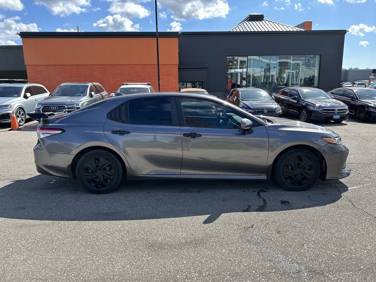 2018 Toyota Camry in Mississauga, Ontario