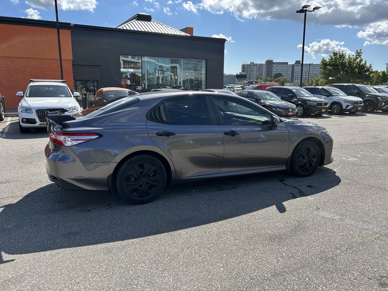 2018 Toyota Camry in Mississauga, Ontario