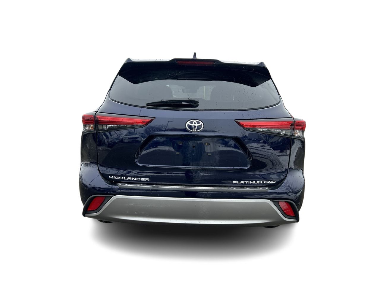2022 Toyota Highlander in Mississauga, Ontario