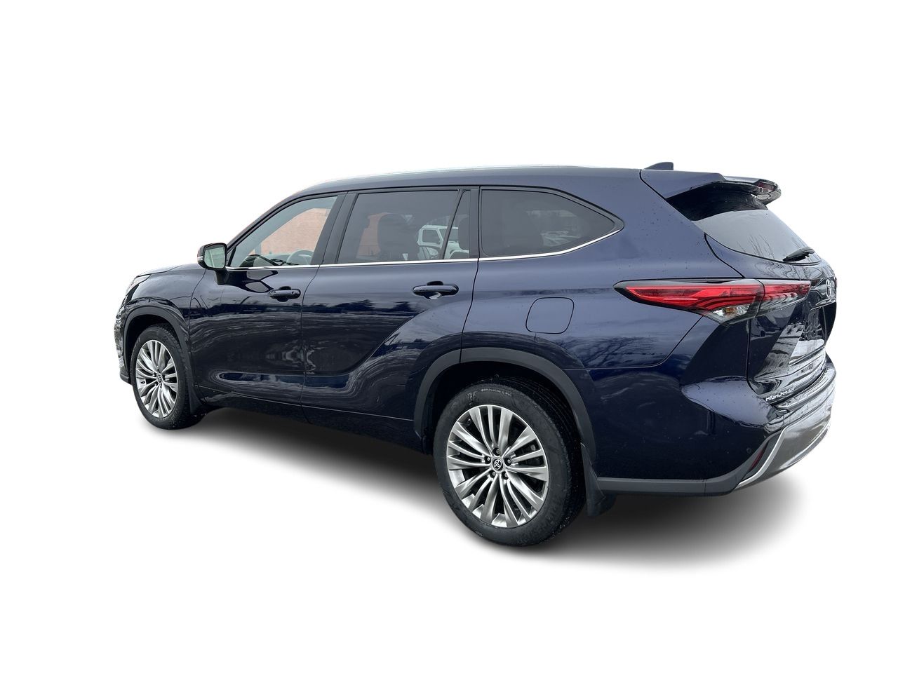 2022 Toyota Highlander in Mississauga, Ontario