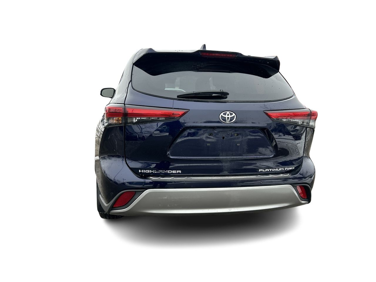 2022 Toyota Highlander in Mississauga, Ontario