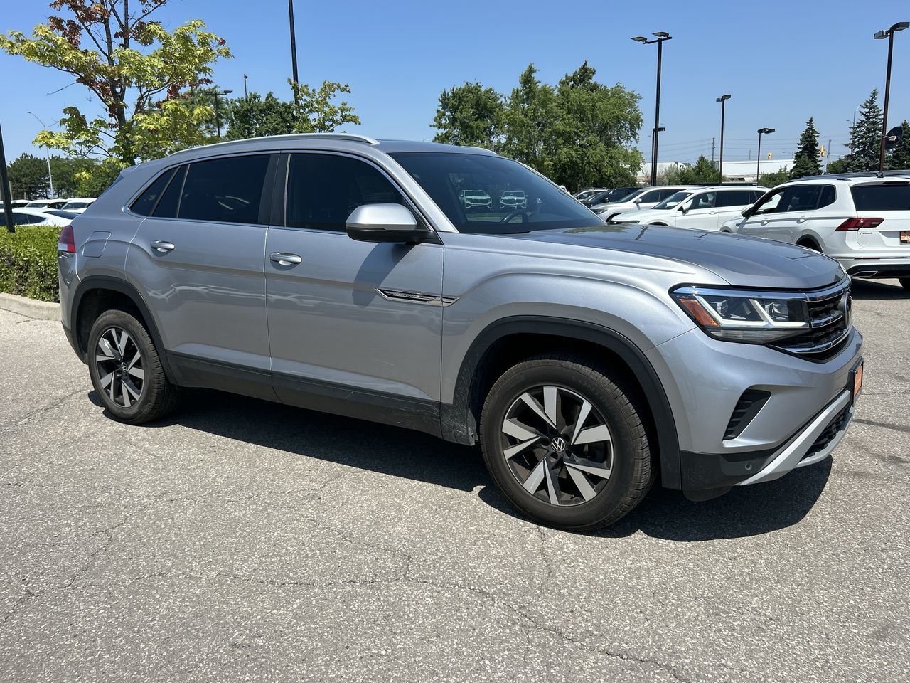 2020 Volkswagen Atlas Cross Sport in Mississauga, Ontario