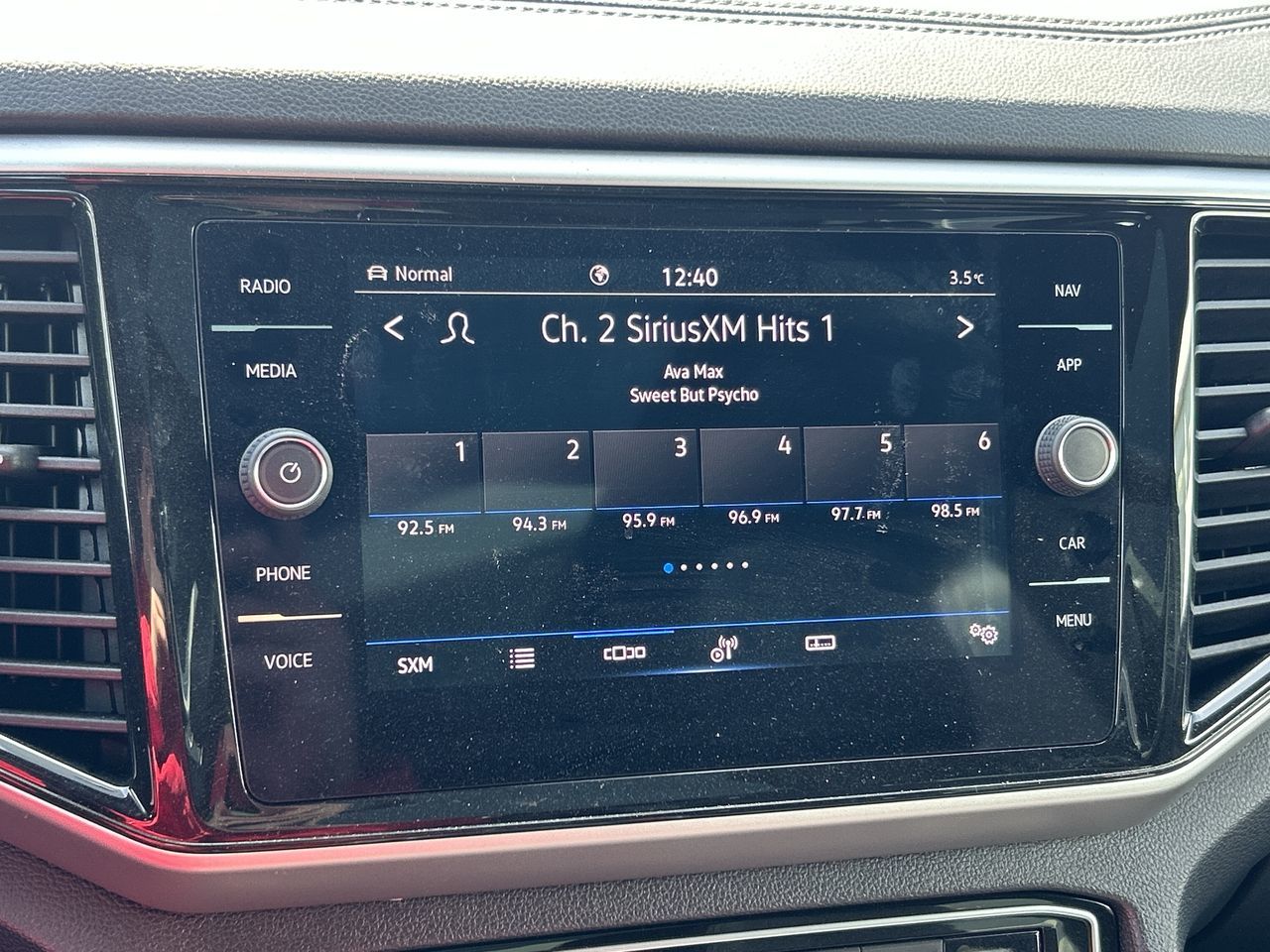 2022 Volkswagen Atlas Cross Sport in Mississauga, Ontario