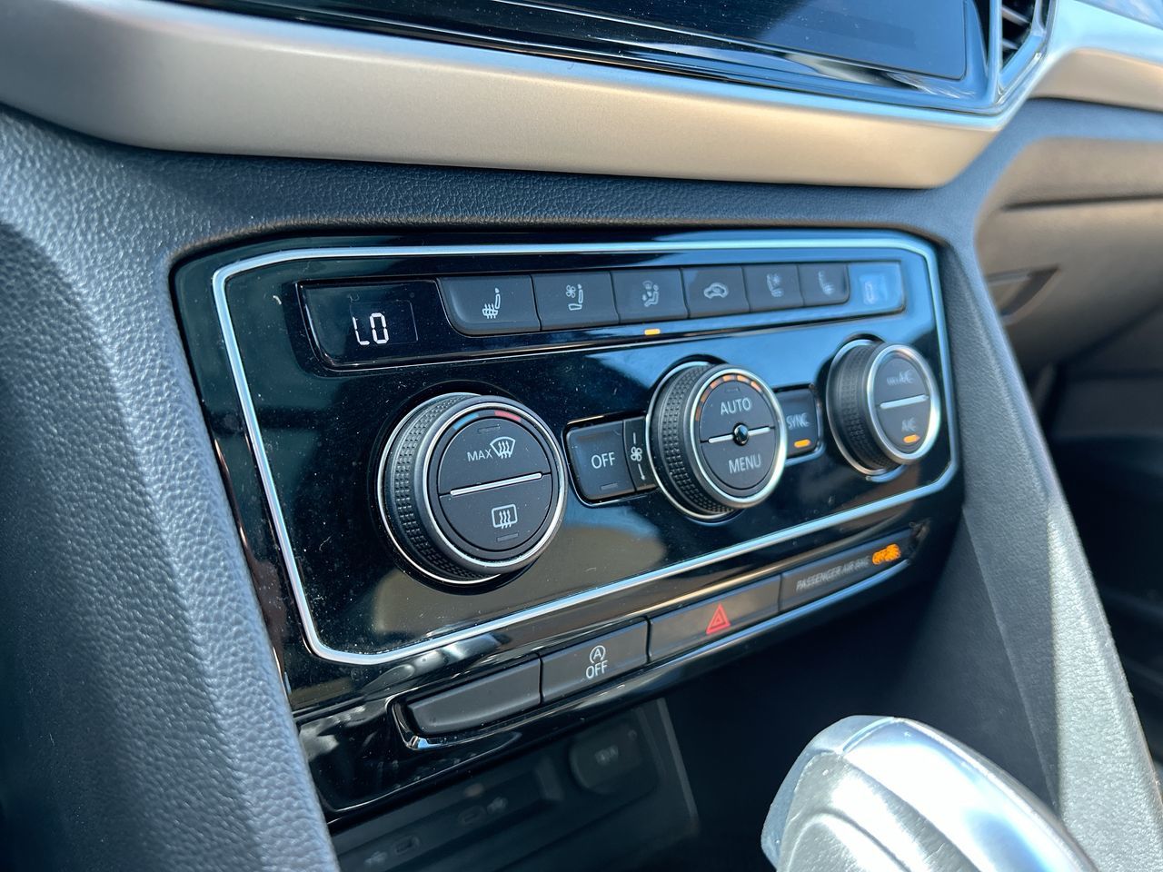 2023 Volkswagen Atlas Cross Sport in Mississauga, Ontario