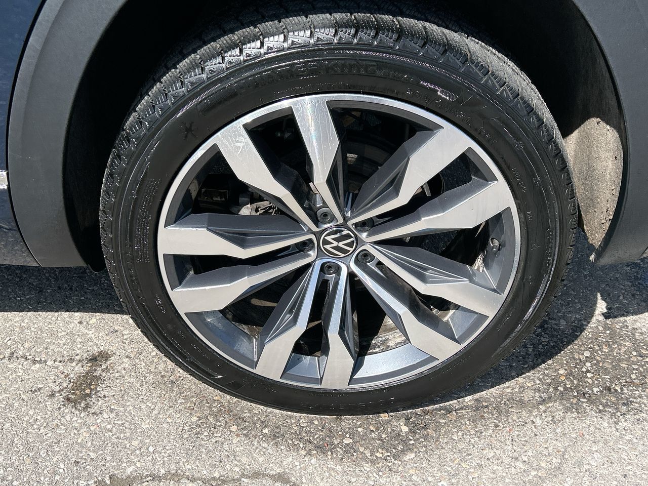 2023 Volkswagen Atlas Cross Sport in Mississauga, Ontario