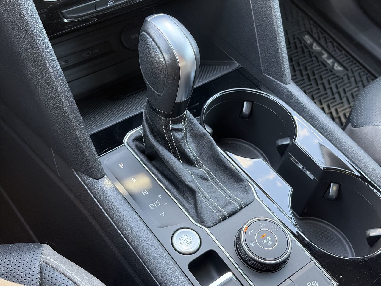 Volkswagen Atlas Cross Sport  2023 à Mississauga, Ontario
