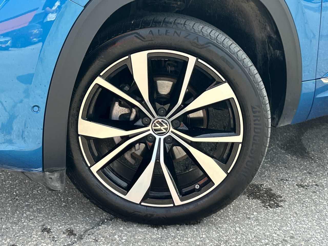 Volkswagen Atlas Cross Sport  2024 à Mississauga, Ontario
