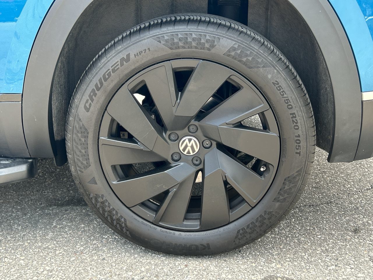 2024 Volkswagen Atlas Cross Sport in Mississauga, Ontario