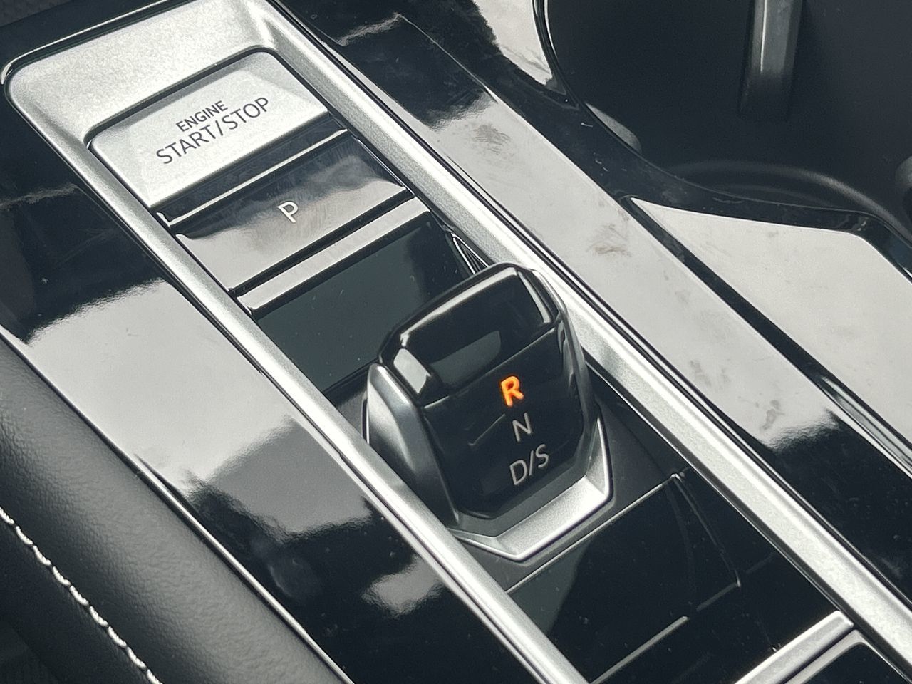 Volkswagen Atlas Cross Sport  2024 à Mississauga, Ontario