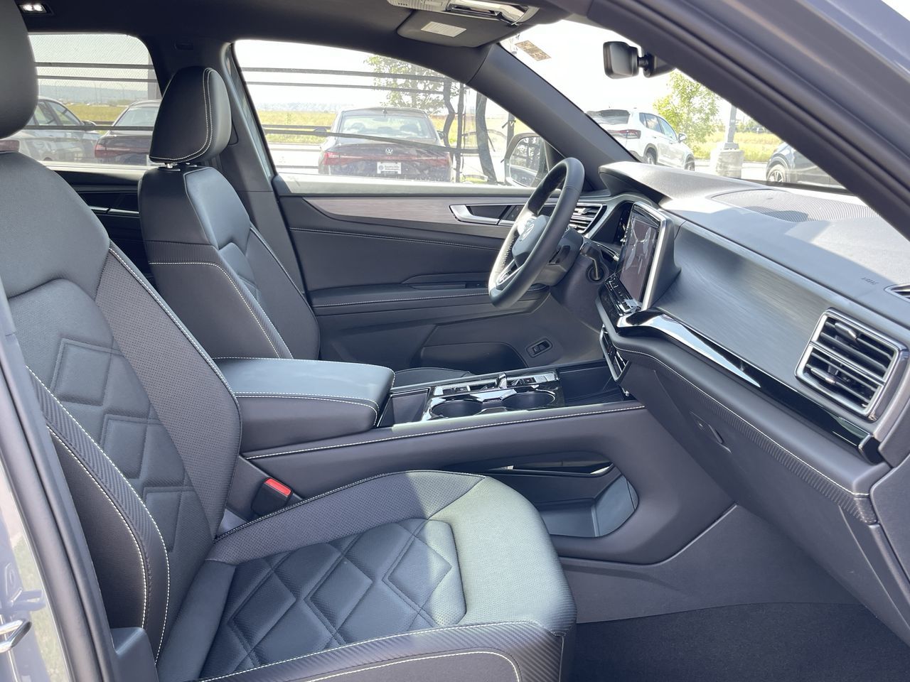 2025 Volkswagen Atlas Cross Sport in Mississauga, Ontario
