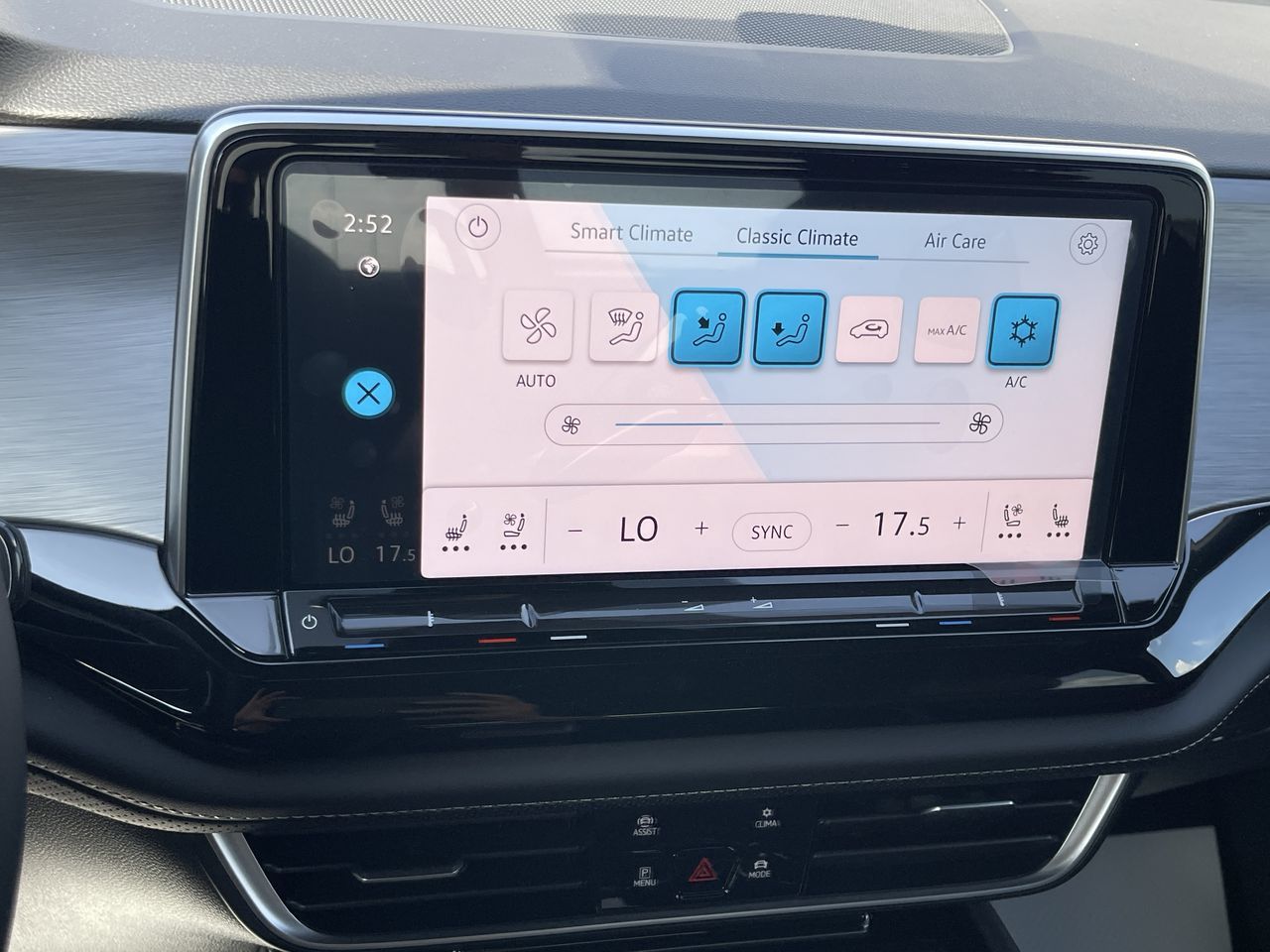 2025 Volkswagen Atlas Cross Sport in Mississauga, Ontario