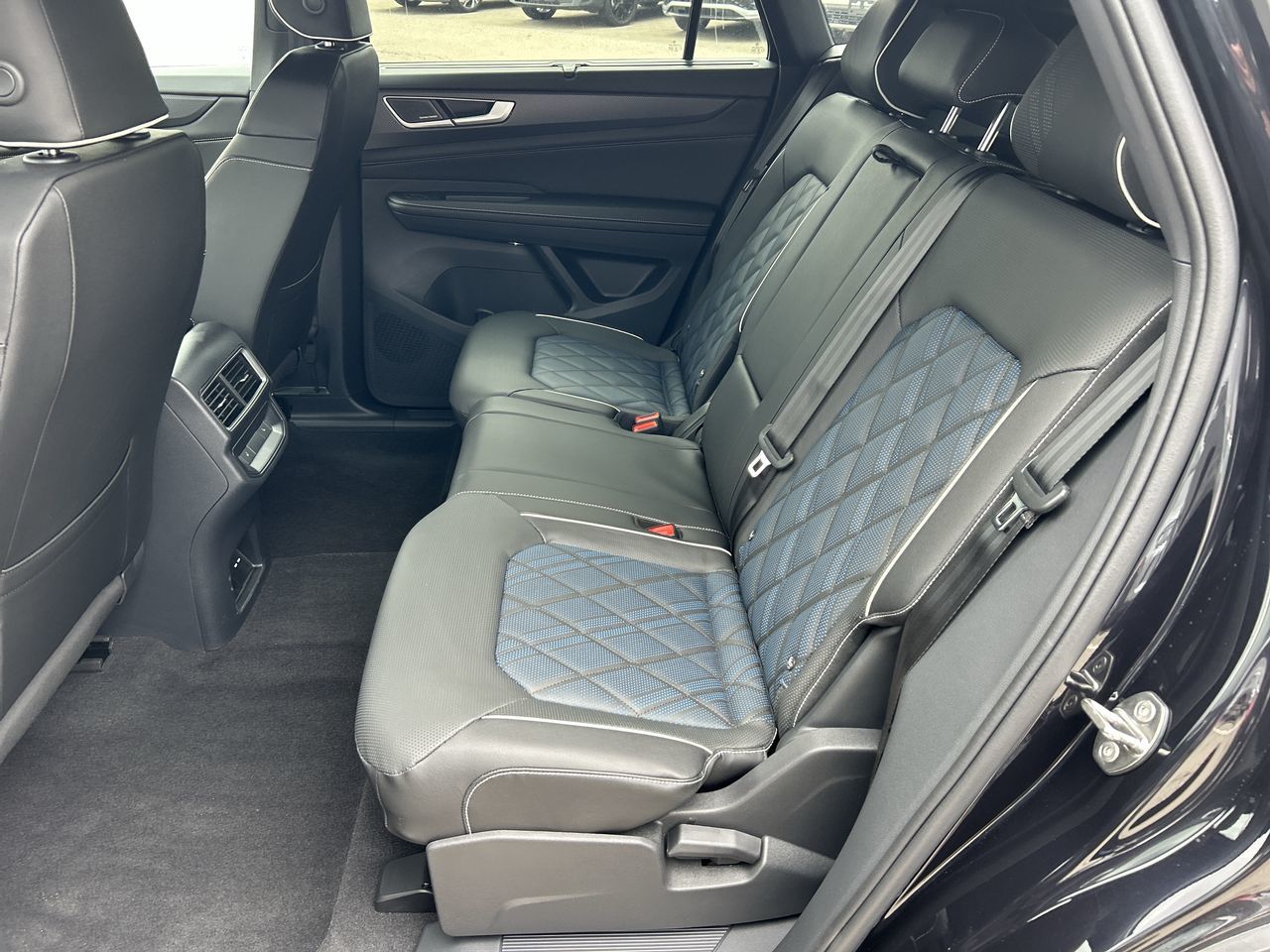 Volkswagen Atlas Cross Sport  2026 à Mississauga, Ontario