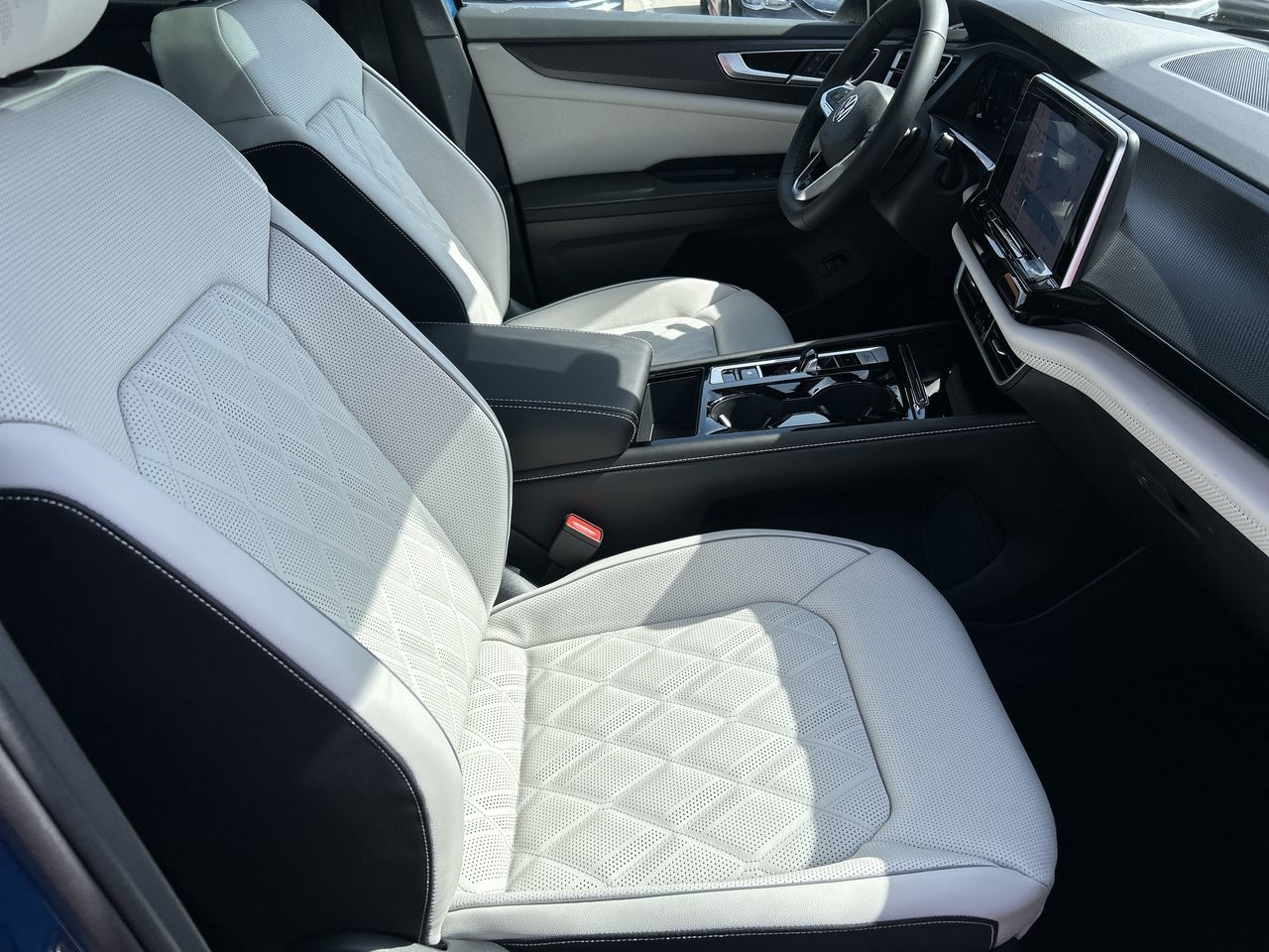 2026 Volkswagen Atlas Cross Sport in Mississauga, Ontario