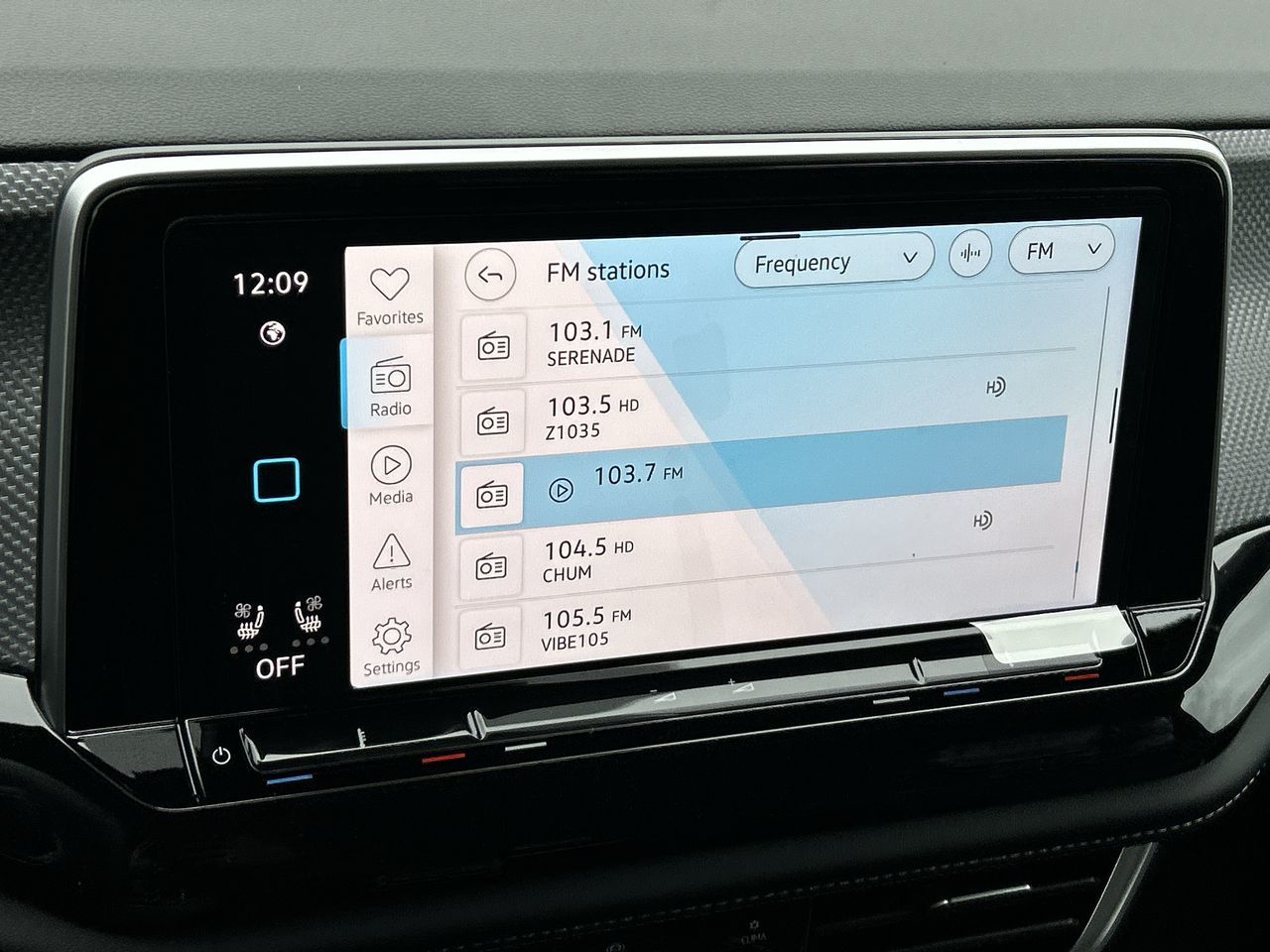 2026 Volkswagen Atlas Cross Sport in Mississauga, Ontario