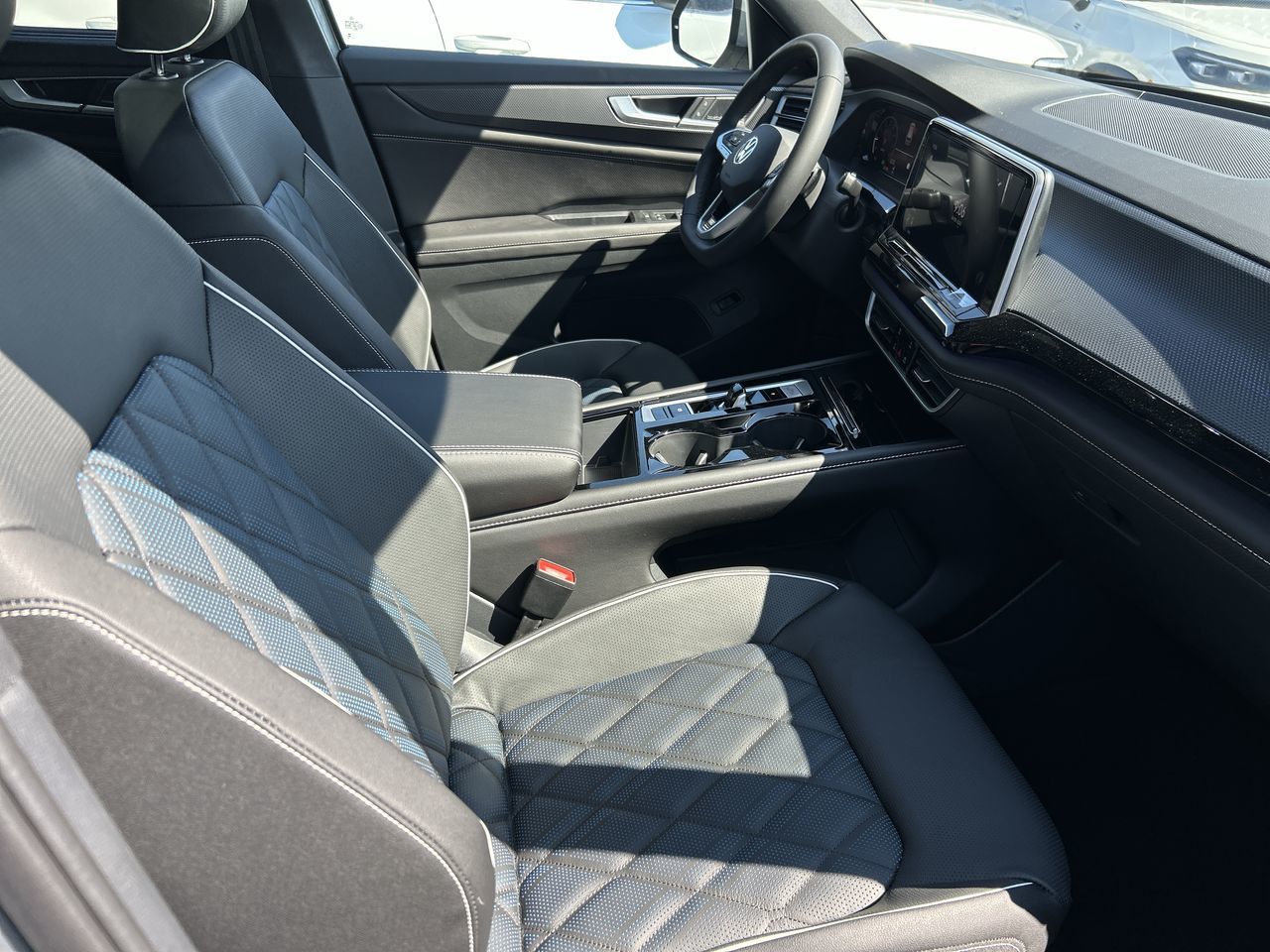 2026 Volkswagen Atlas Cross Sport in Mississauga, Ontario