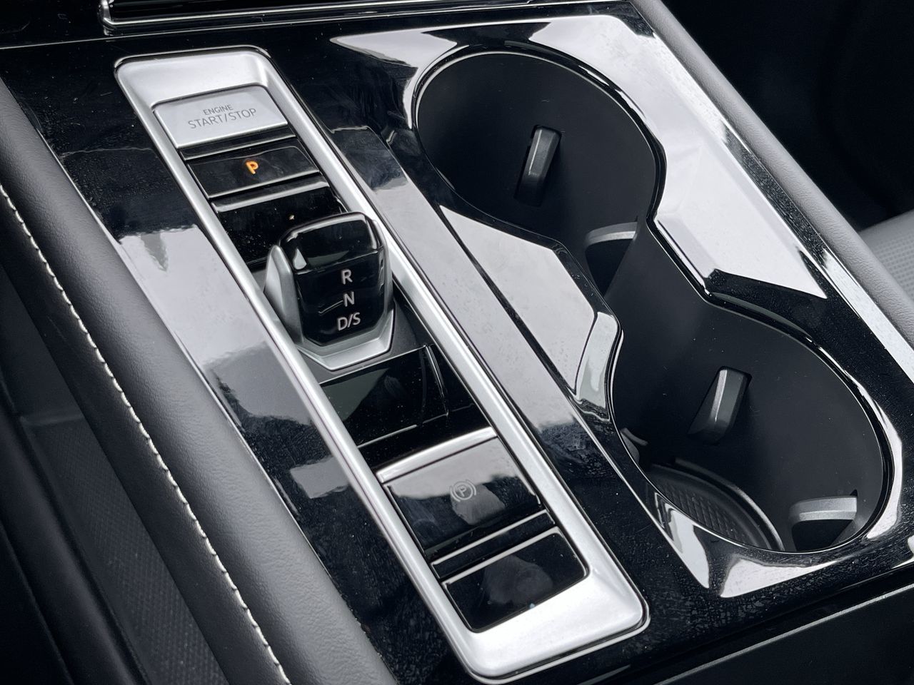 2026 Volkswagen Atlas Cross Sport in Mississauga, Ontario