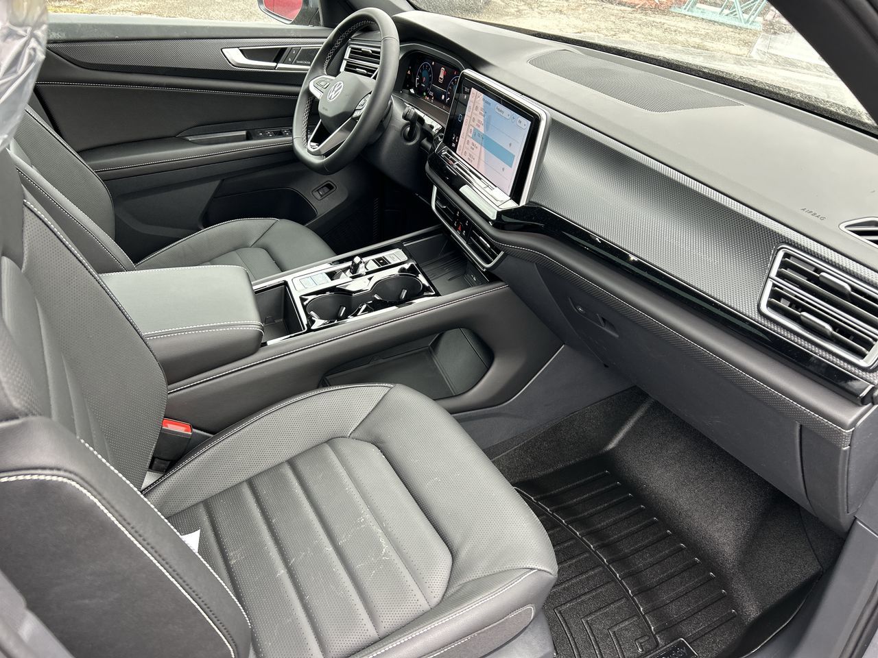 2026 Volkswagen Atlas Cross Sport in Mississauga, Ontario