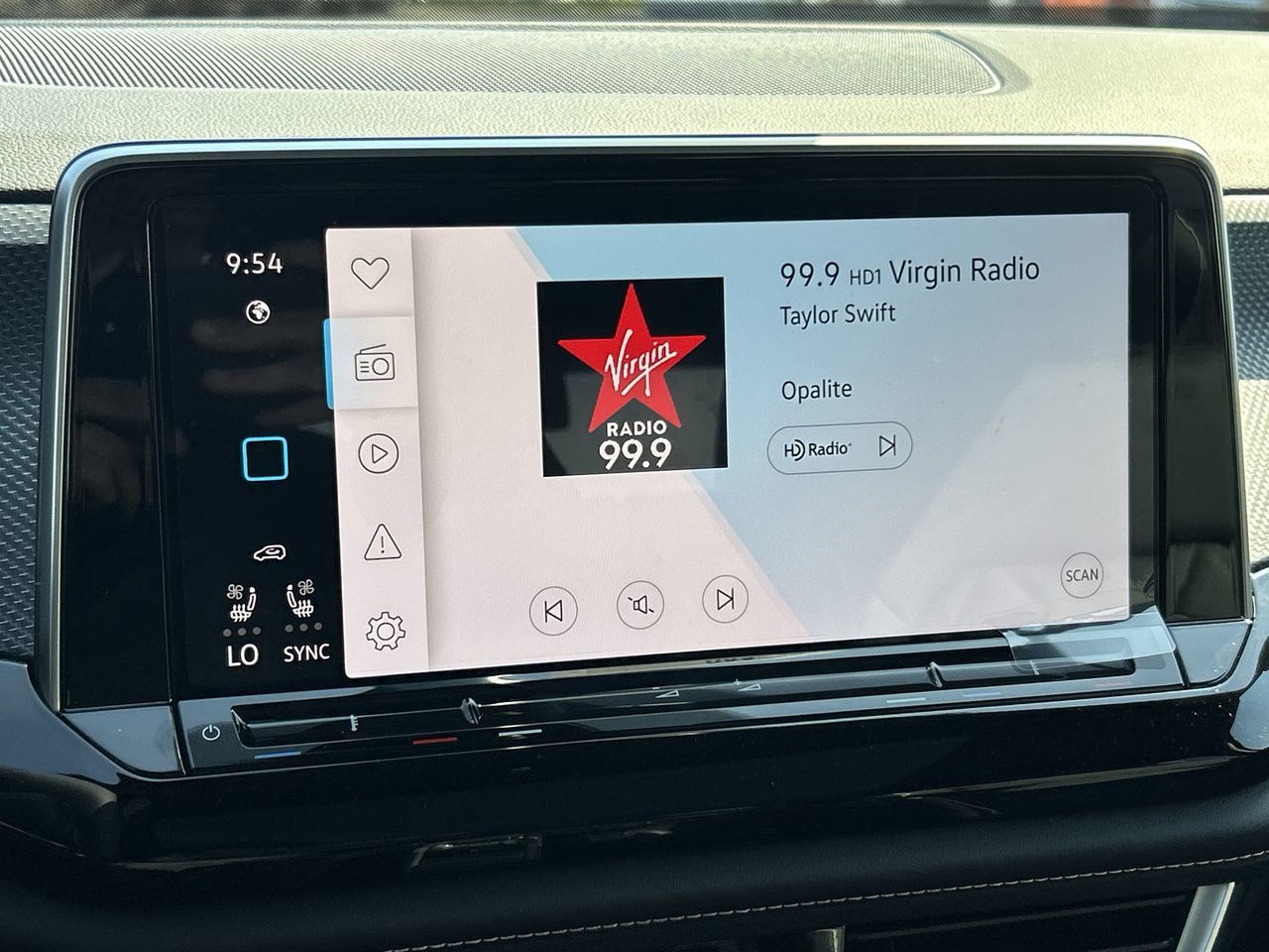 2026 Volkswagen Atlas Cross Sport in Mississauga, Ontario