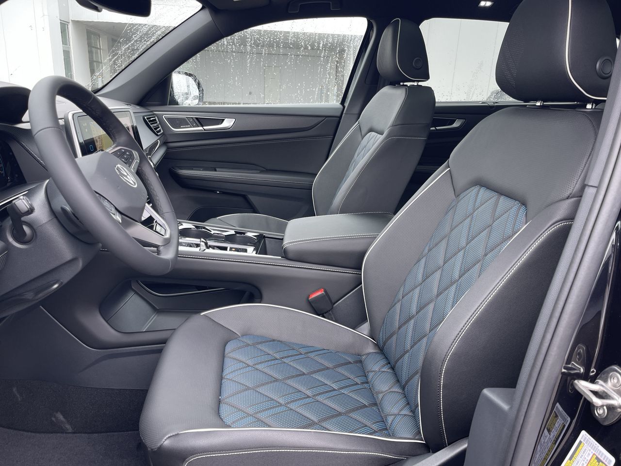 2026 Volkswagen Atlas Cross Sport in Mississauga, Ontario