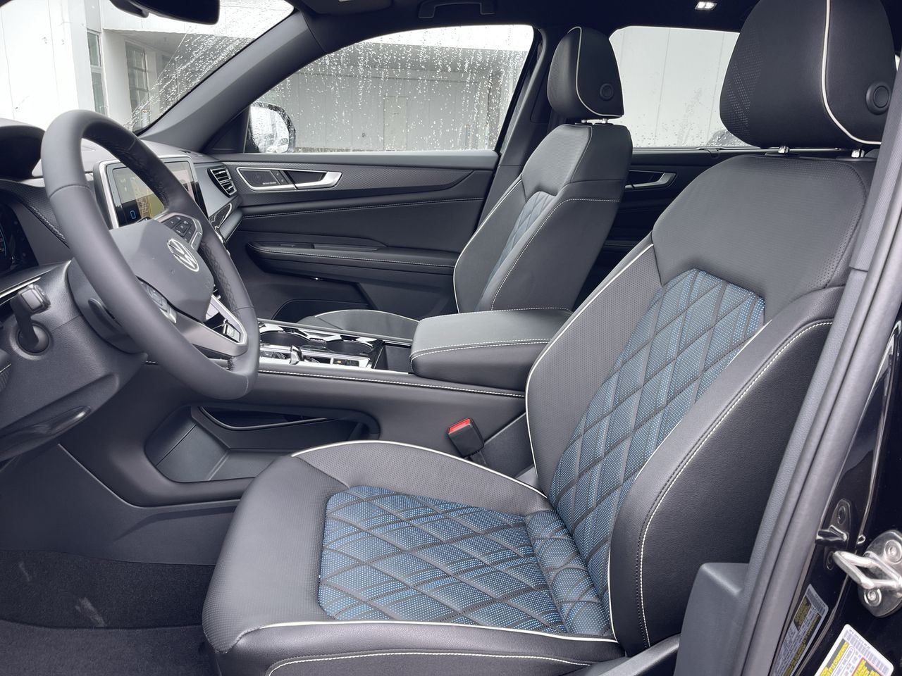 2026 Volkswagen Atlas Cross Sport in Mississauga, Ontario