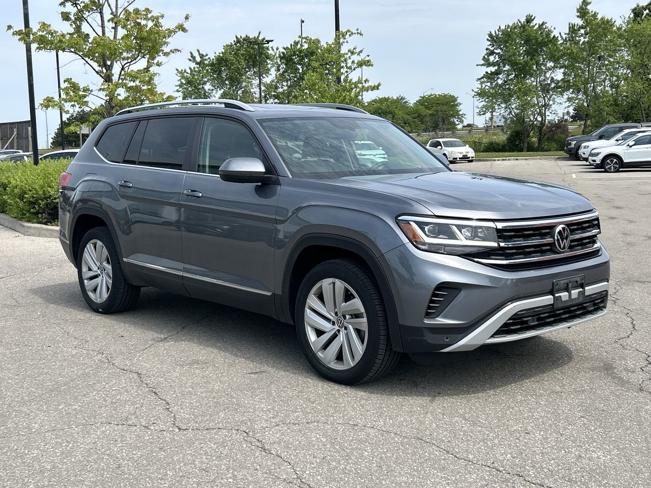 2021 Volkswagen Atlas in Mississauga, Ontario