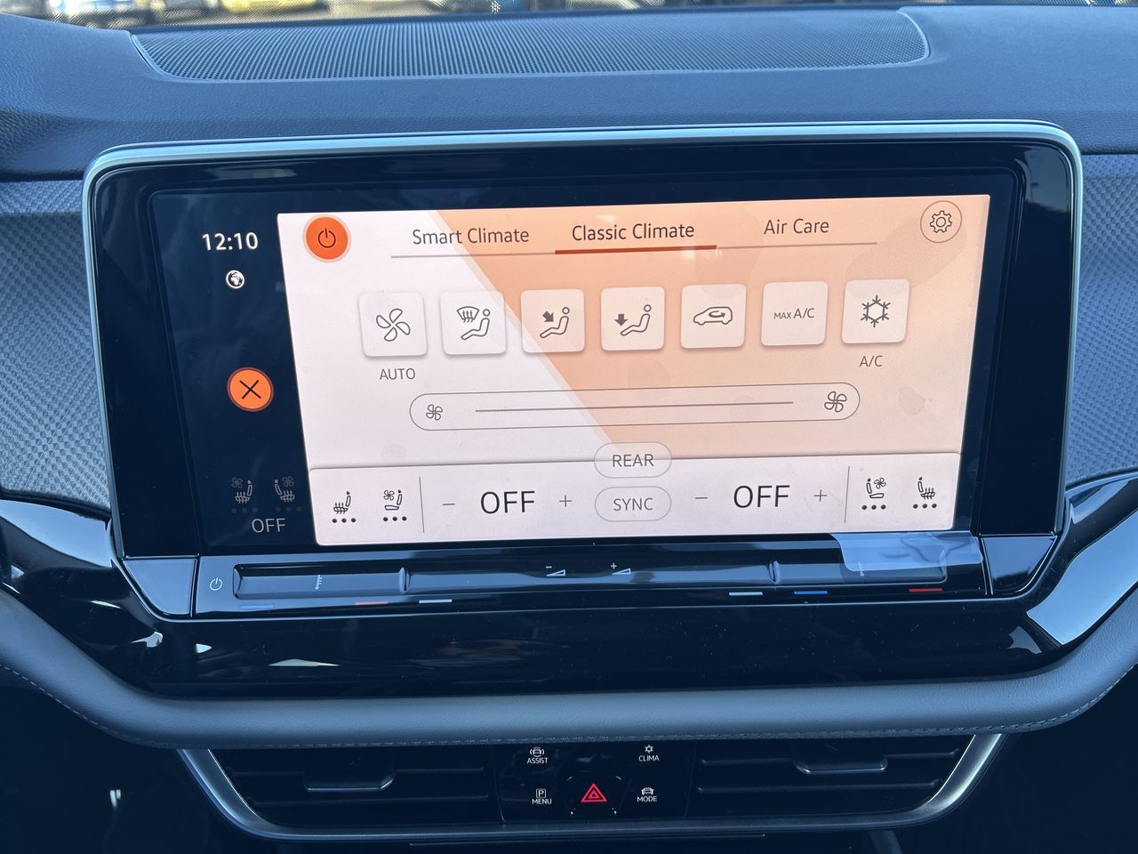 2025 Volkswagen Atlas in Mississauga, Ontario