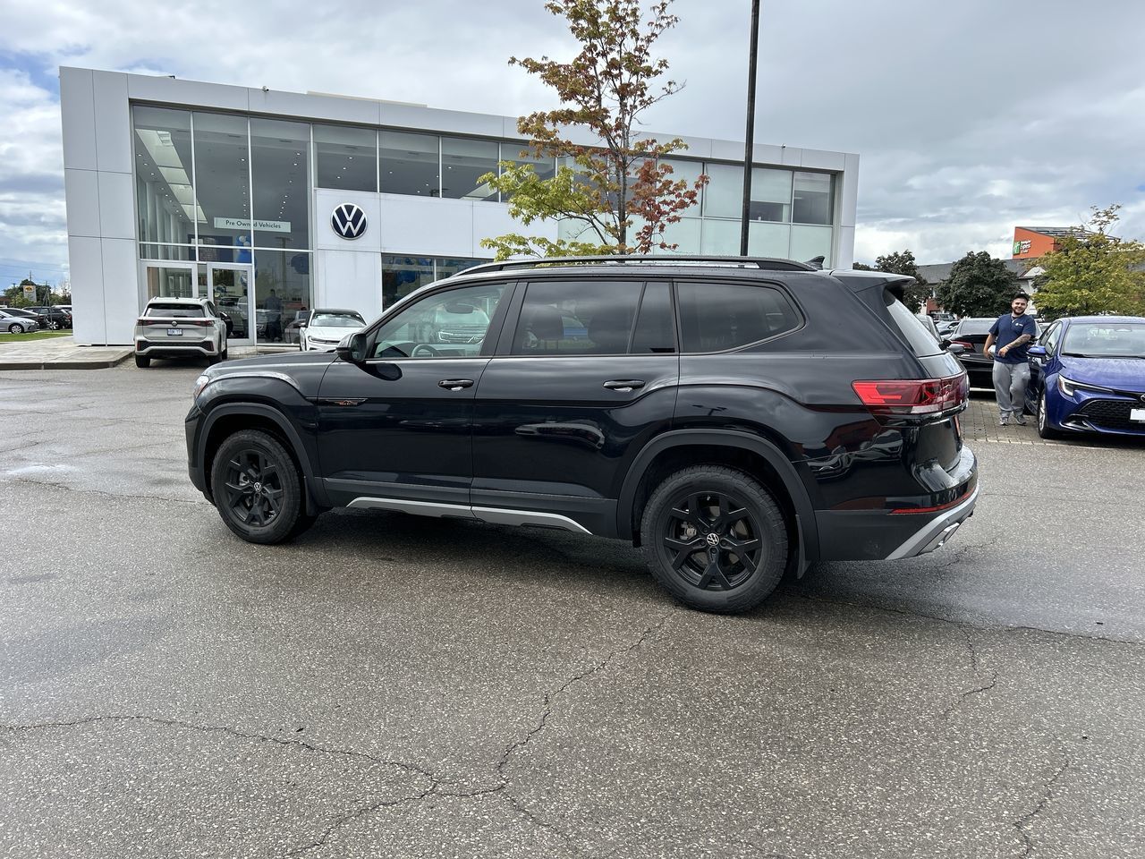 2025 Volkswagen Atlas in Mississauga, Ontario
