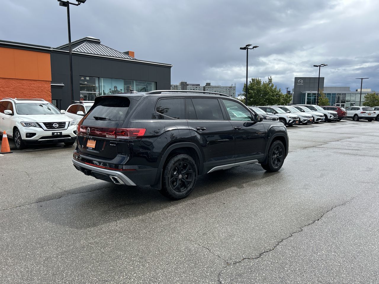 2025 Volkswagen Atlas in Mississauga, Ontario