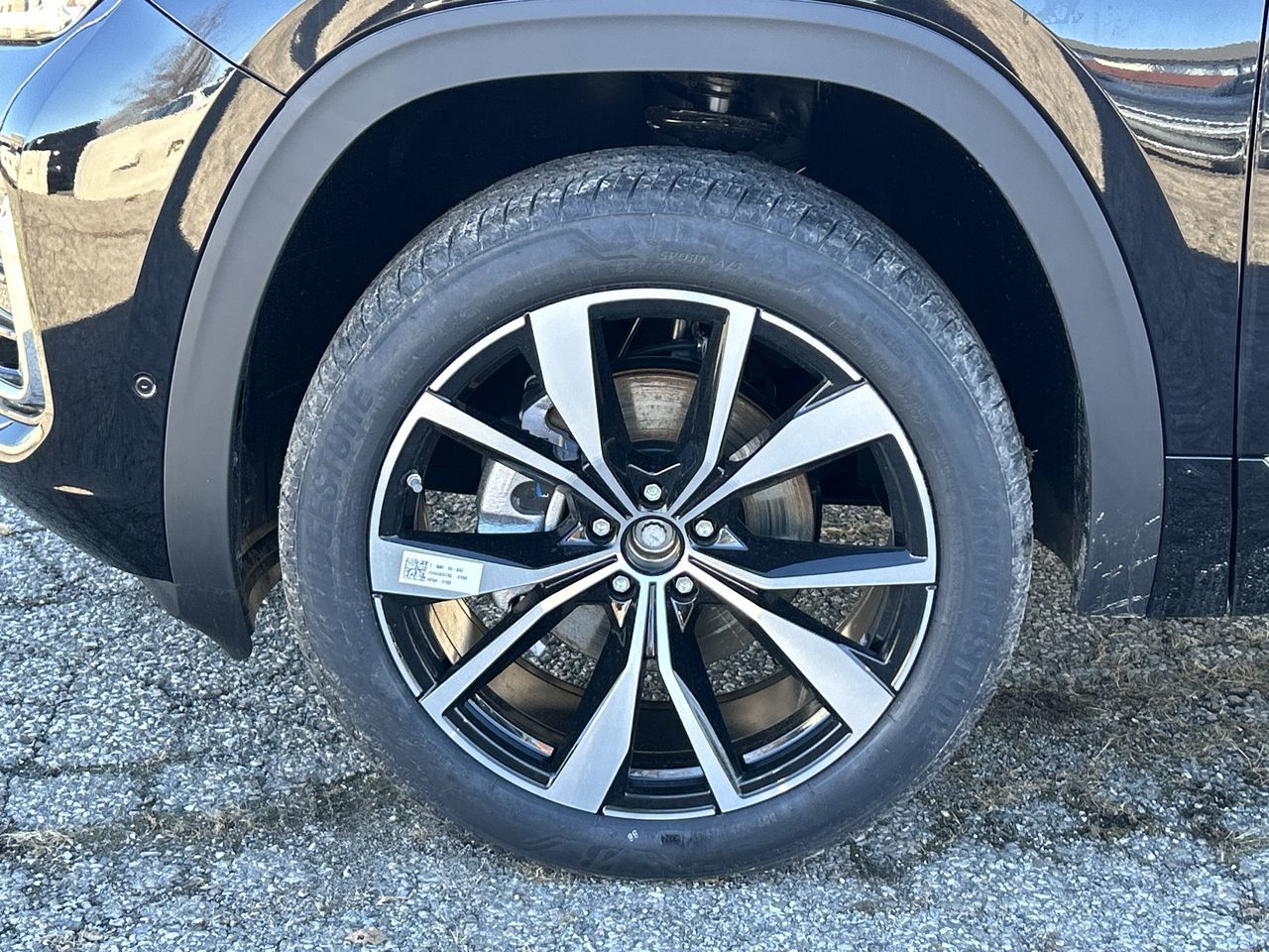 2025 Volkswagen Atlas in Mississauga, Ontario
