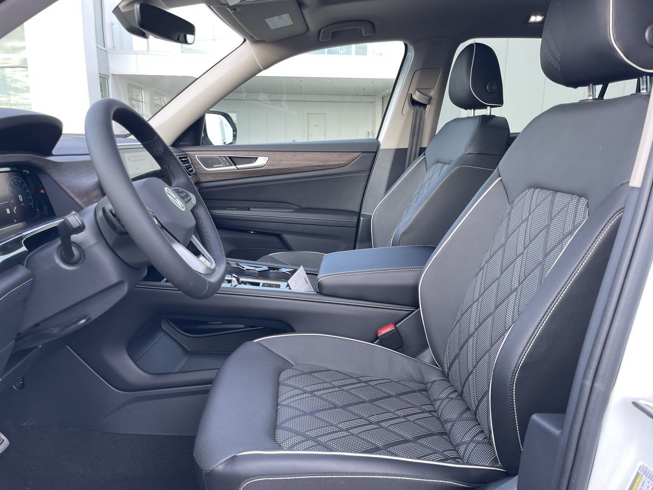 2026 Volkswagen Atlas in Mississauga, Ontario