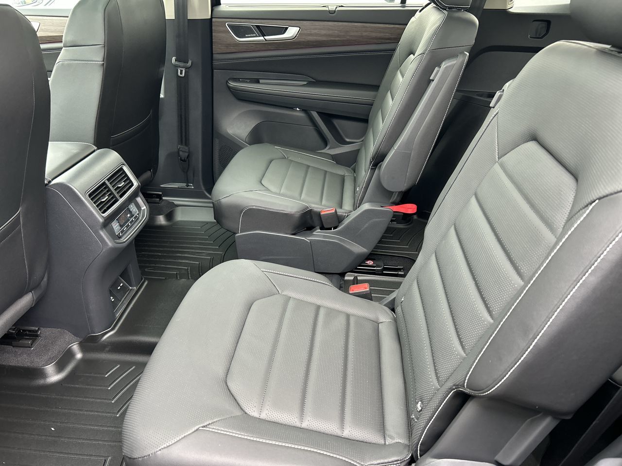 2026 Volkswagen Atlas in Mississauga, Ontario