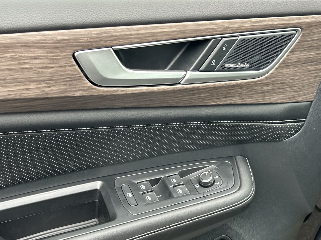 2026 Volkswagen Atlas in Mississauga, Ontario