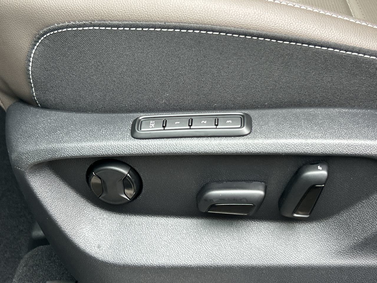 2026 Volkswagen Atlas in Mississauga, Ontario