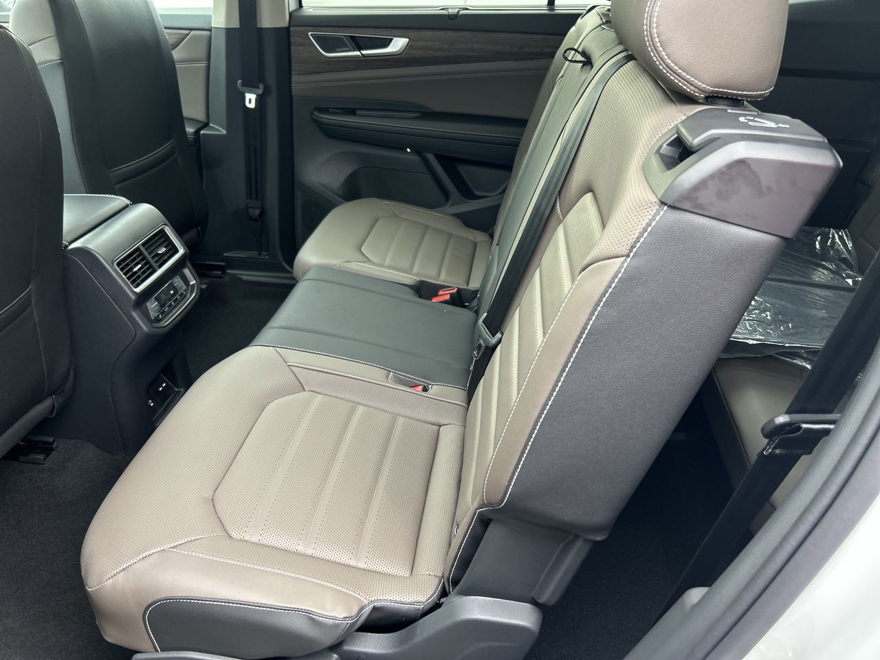 2026 Volkswagen Atlas in Mississauga, Ontario