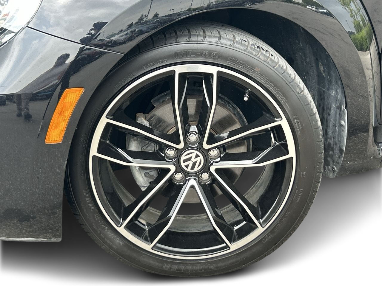 2019 Volkswagen Beetle in Mississauga, Ontario