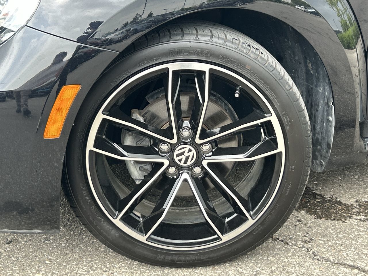 Volkswagen Beetle  2019 à Mississauga, Ontario
