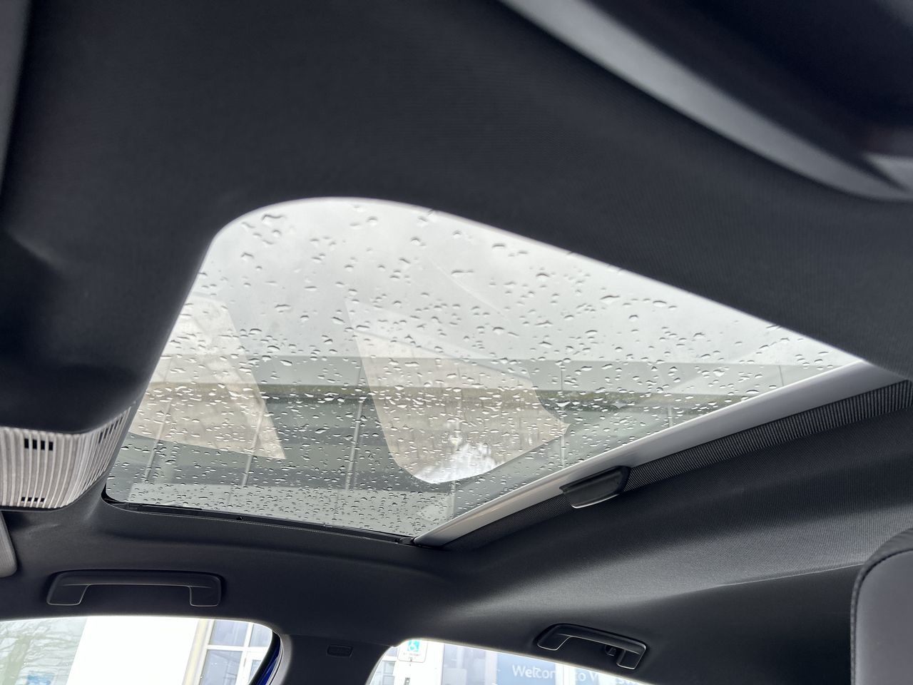 2024 Volkswagen Golf R in Mississauga, Ontario