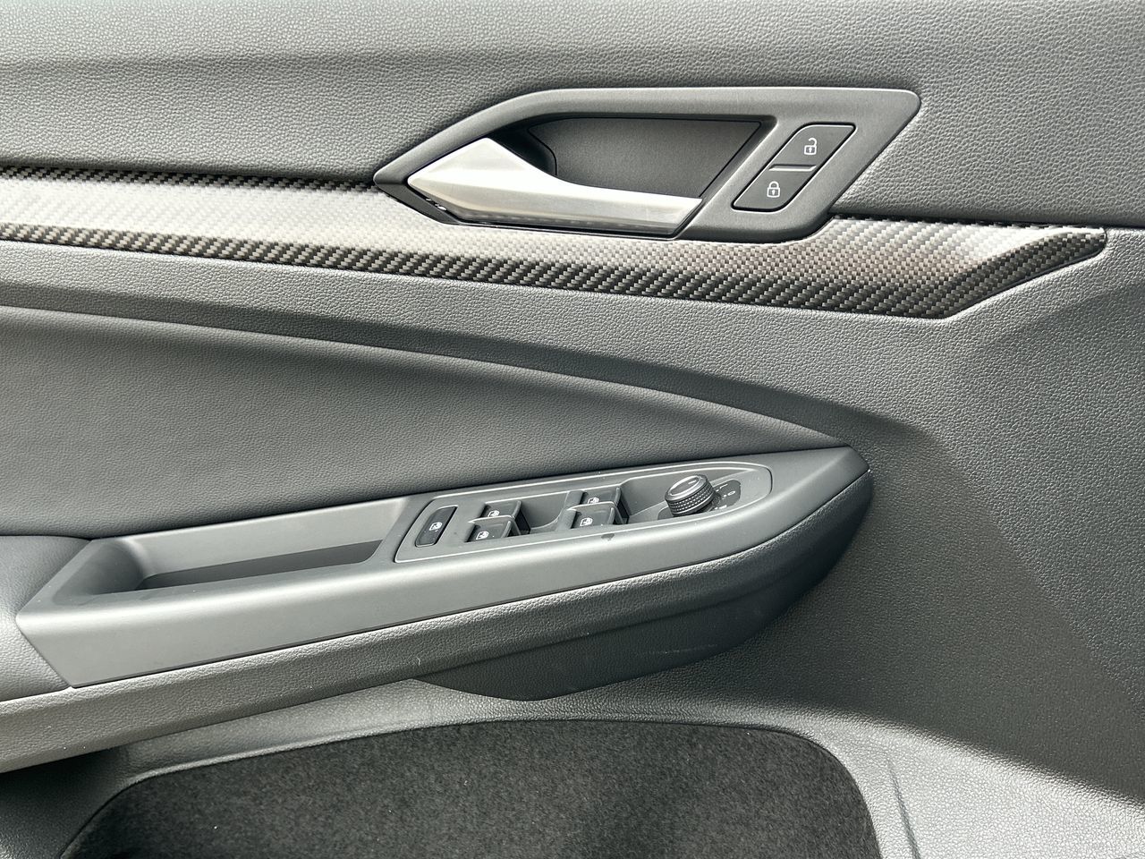 2025 Volkswagen Golf R