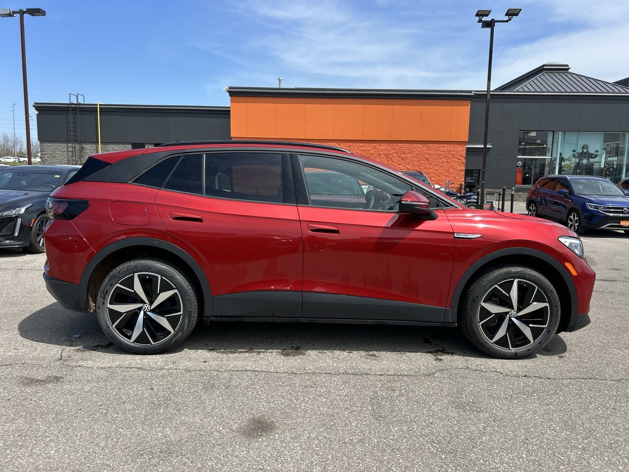 2024 Volkswagen ID.4 in Mississauga, Ontario