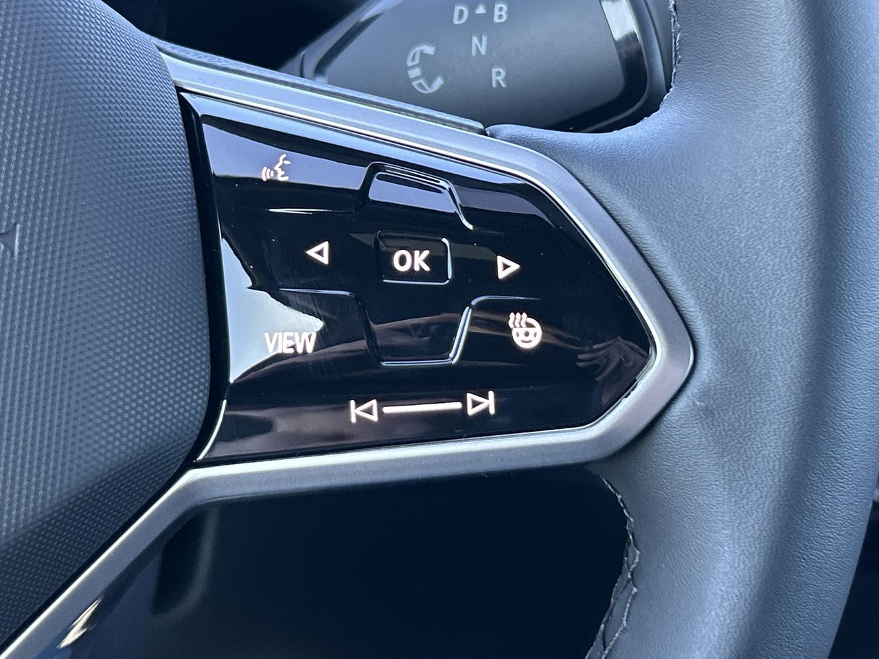 2024 Volkswagen ID.4 in Mississauga, Ontario