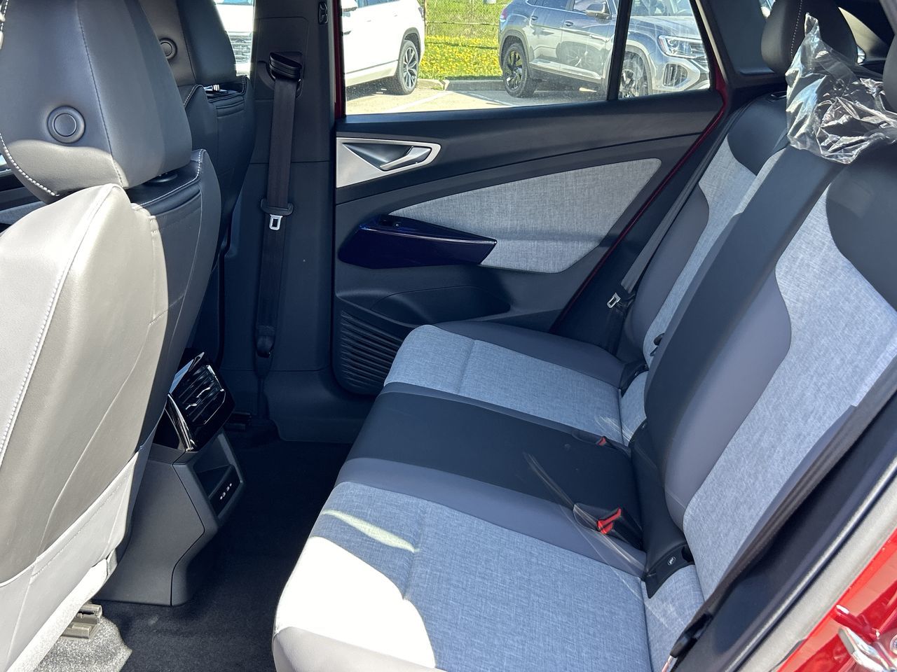 2024 Volkswagen ID.4 in Mississauga, Ontario